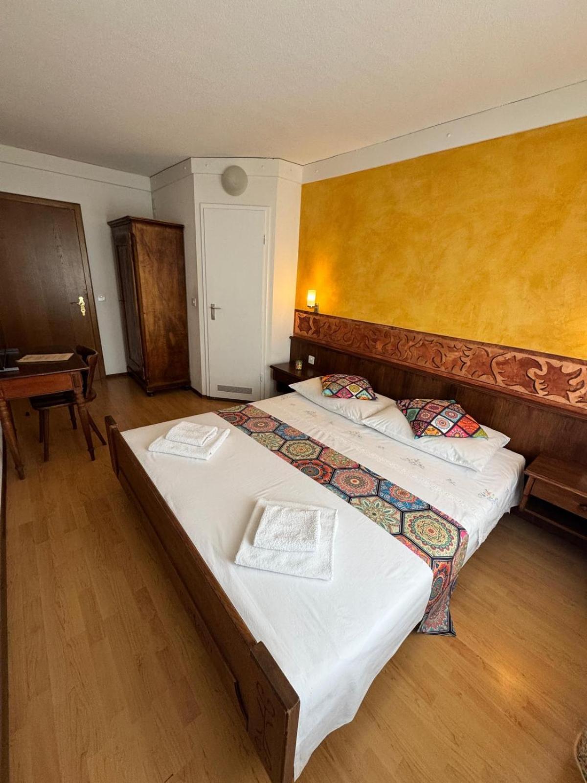Hotel Post Cunter Biancardi Savognin Ngoại thất bức ảnh